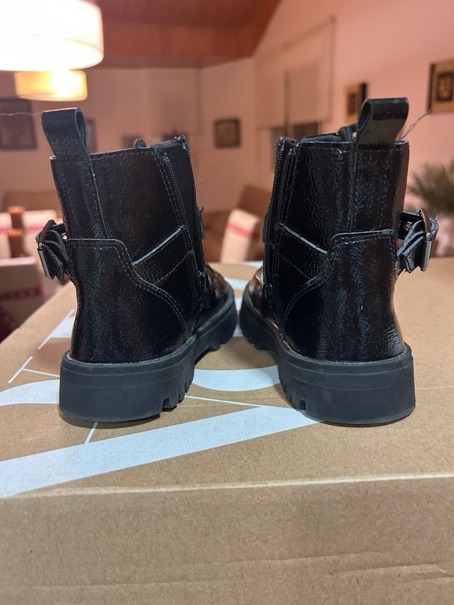 Botines niña T25
