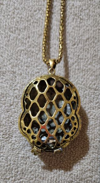 Collana in metallo con gufetto a ciondolo