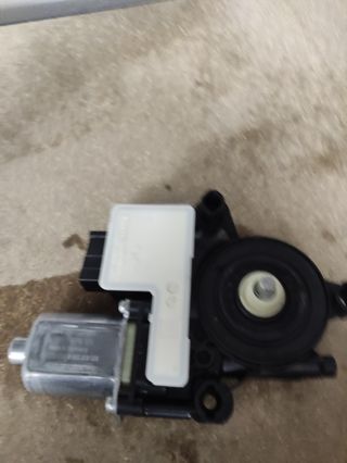 Motor elevalunas y confort Ibiza 6j 6f kj1