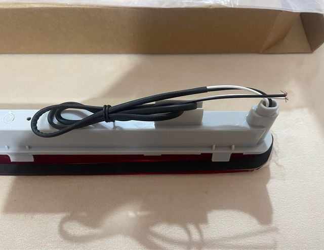 Piloto luz de freno Toyota Hilux