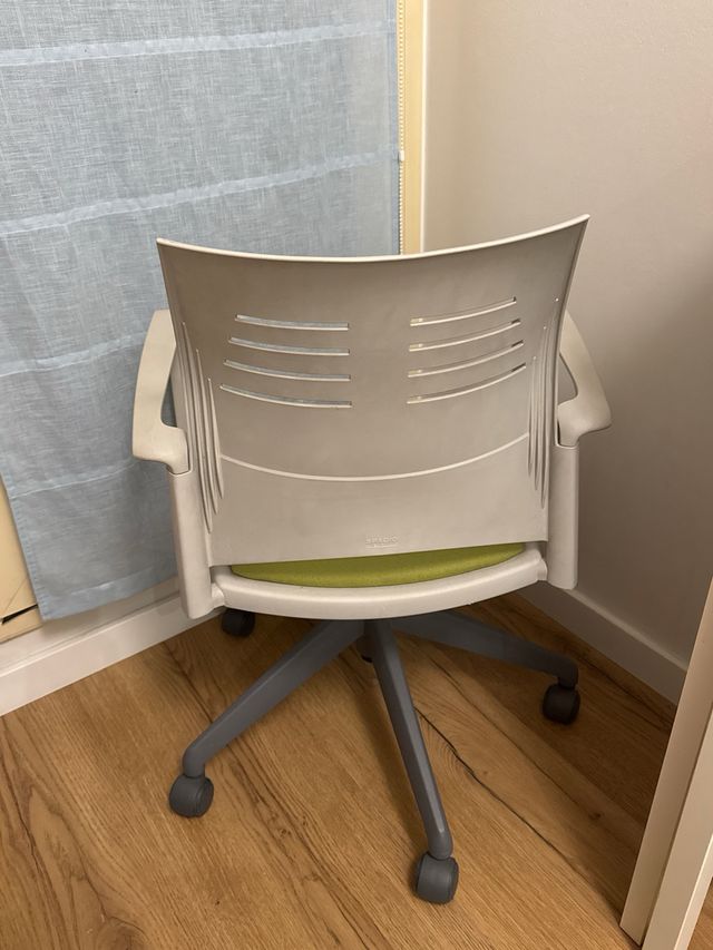Silla de ruedas escritorio
