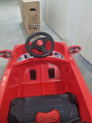 Coche de bateria feber