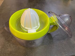 Exprimidor Ufesa Activa