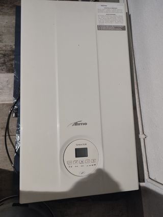 Calentador de gas URGE VENDER precio negociable