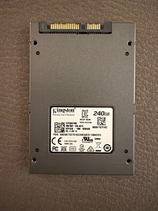 Disco SSD Kingston SUV500 de 240GB