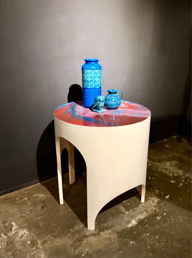 Mesa escultórica abstracta SpaceAge 70