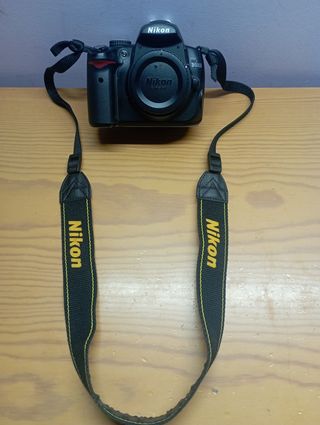 Nikon d5000