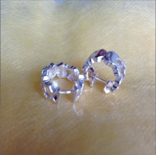 PENDIENTES CRIOLLAS DE TOUS.