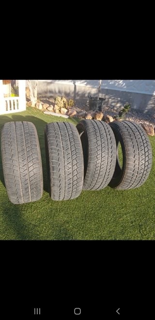 Neumáticos al 90%de vida Michelin la