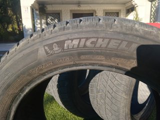 Neumáticos al 90%de vida Michelin la