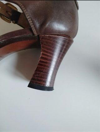 OFERTA. preciosos y comodos  Zapatos de cuero