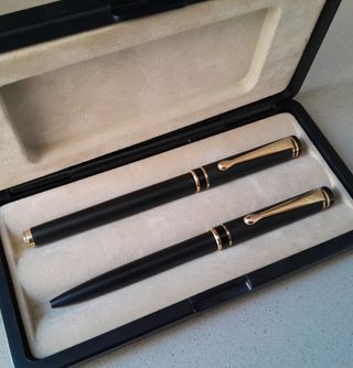 Pluma estilográfica y bolígrafo Ciros 