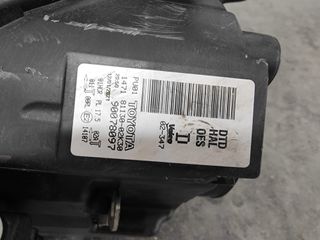 Faro derecho original Toyota Auris II