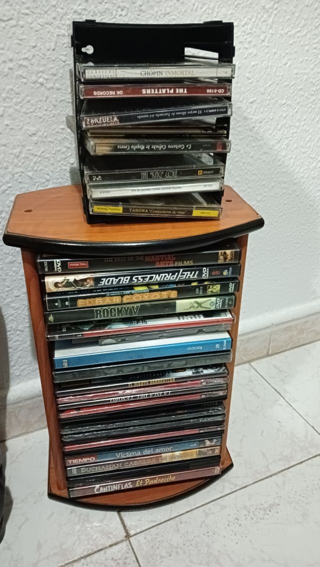 Lote de películas con el archivador incluido