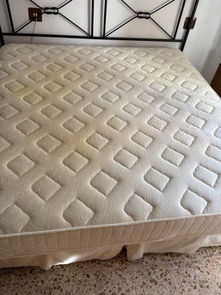 Arcones y colchon cama 180