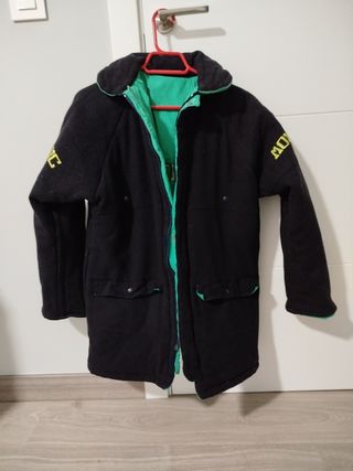 Chaquetón reversible verde y negro