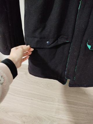 Chaquetón reversible verde y negro