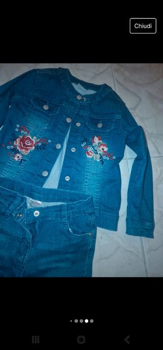 Completo bambina 5/6anni prenatal