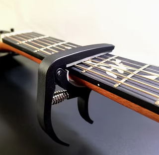 Cejillas para guitarra