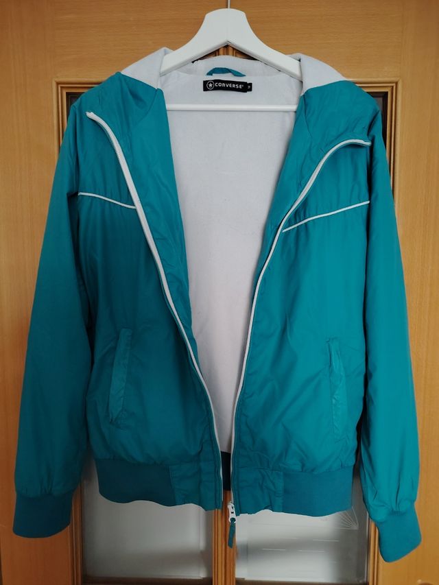Chaqueta deportiva, Converse