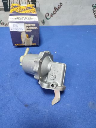 Renault R-9 bomba combustible 