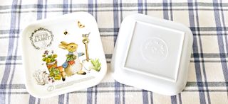 Set di due piccoli vassoi