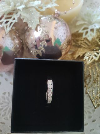 NUEVO Anillo plata chapado Platino y circonitas