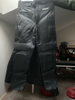 Pantalon cuero moto