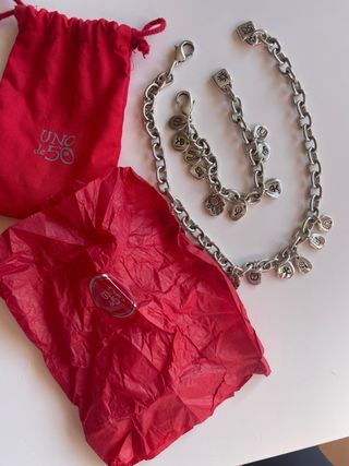 Collar y pulsera Uno de 50