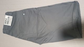 Pantalon corto J&J