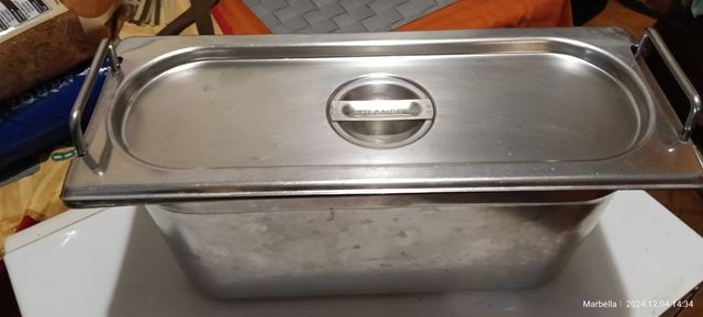 Cubeta gastronomica Salsera, Heladera