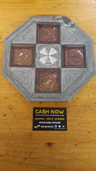 RESIDENT EVIL VILLAGE HOUSE MEDALLION COLLECTION