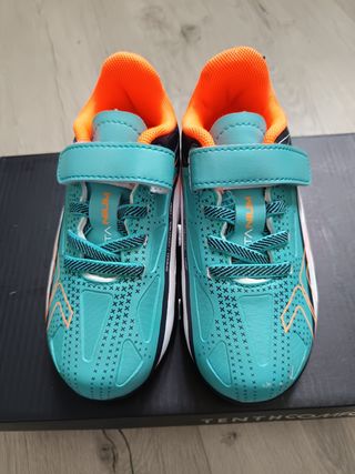 Botas de fútbol niño talla 28 