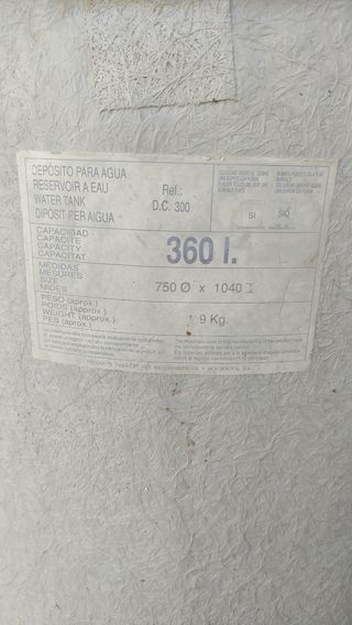 Depósito de poliéster