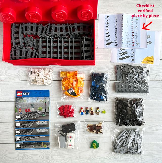 Lego 60197 treno passeggeri + 60205 (x2) binari