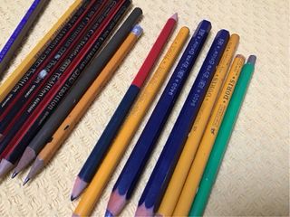 15 matite epoca 1960 Lápiz