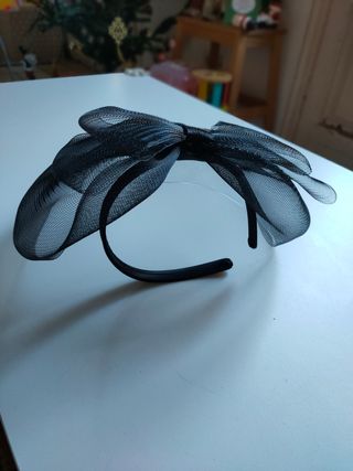 Original diadema o tocado para fiesta