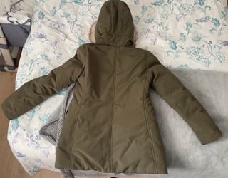 Abrigo/ parka plumas Uniqlo