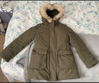 Abrigo/ parka plumas Uniqlo