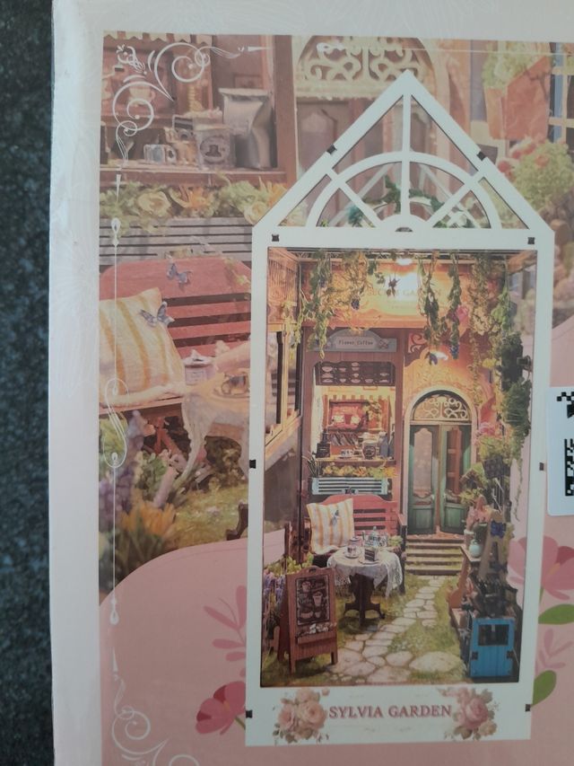 Kit angolo libri, decorazione per libreria