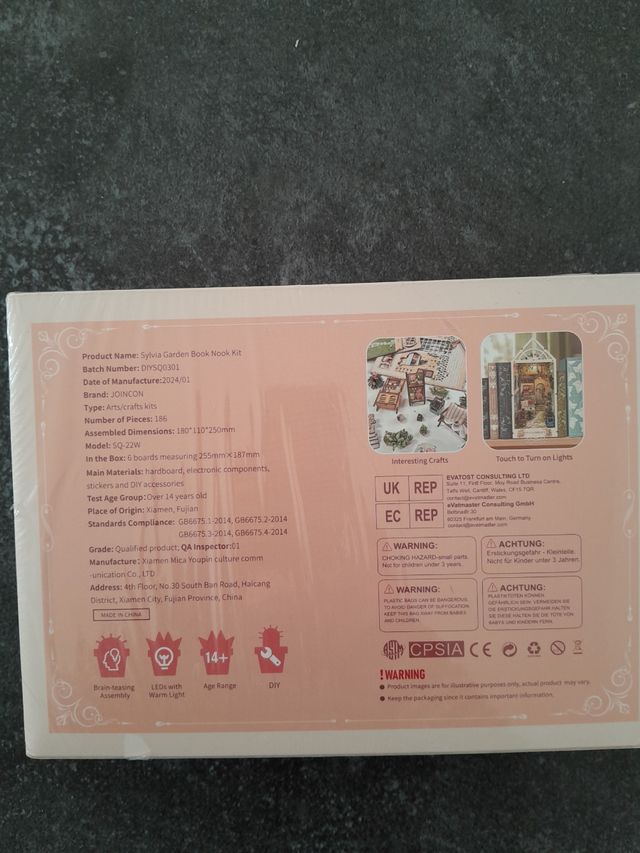 Kit angolo libri, decorazione per libreria