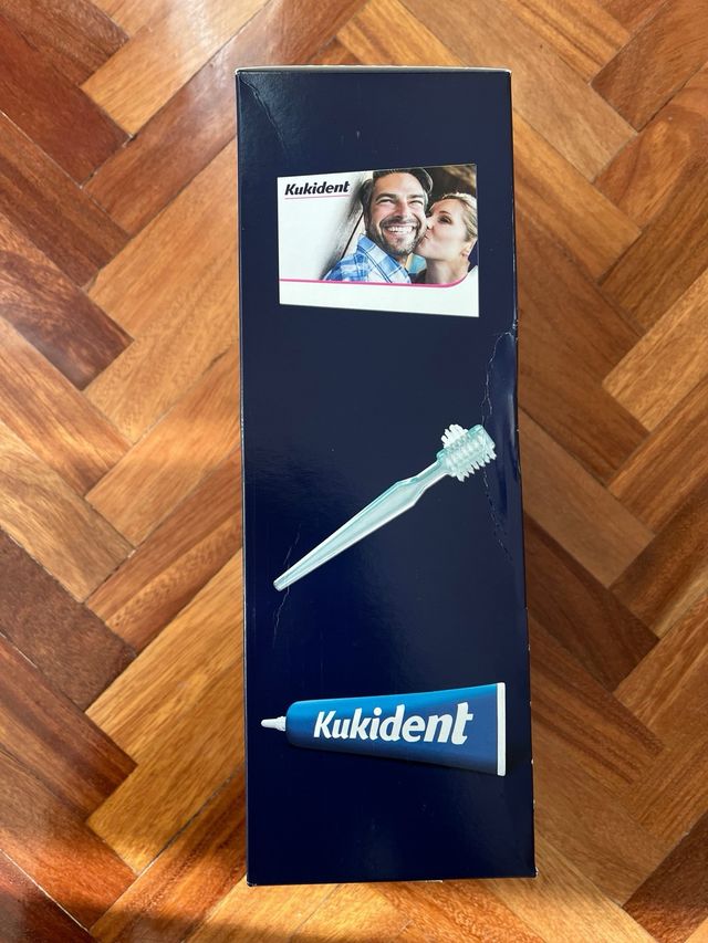 KUKIDENT Expert 10g y Cepellio OralB