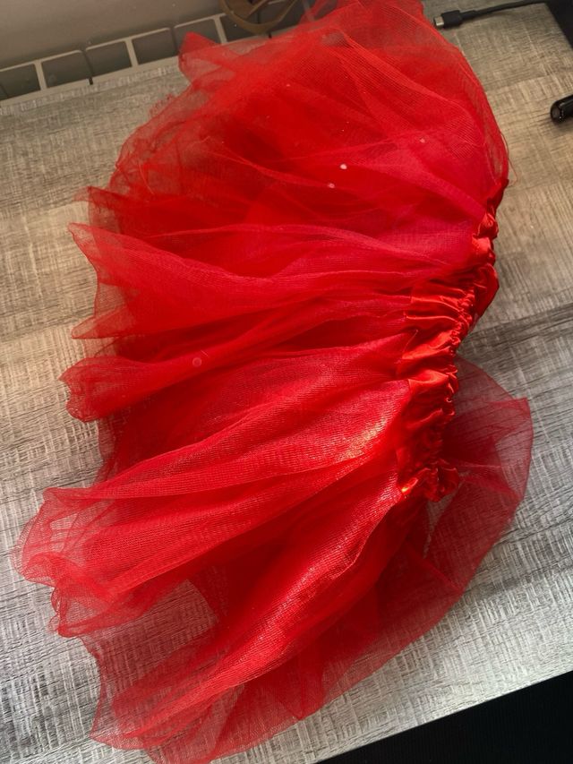 Falda roja carnaval talla 8