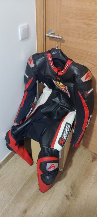 Mono piel ag10moto