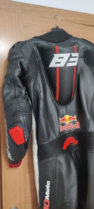 Mono piel ag10moto
