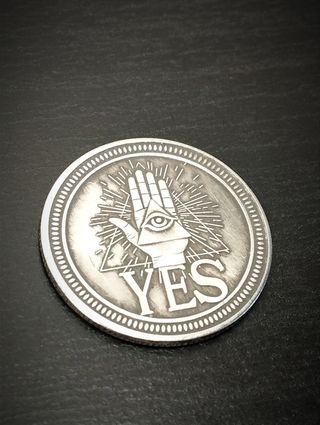 Particolare Moneta Skull Vintage Yes No