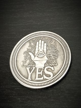 Particolare Moneta Skull Vintage Yes No