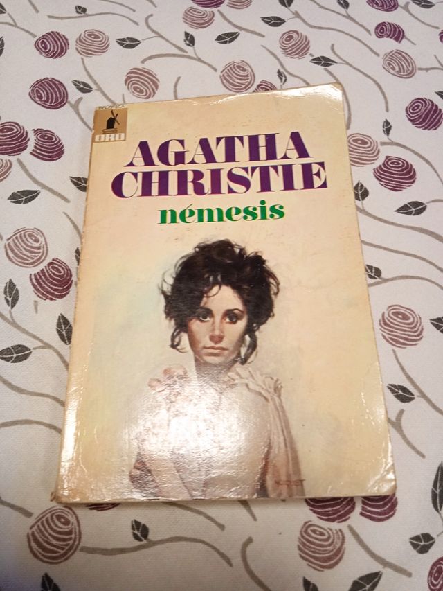 Agatha Christie novelas 