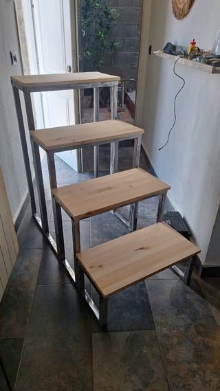 Escalera hierro industrial