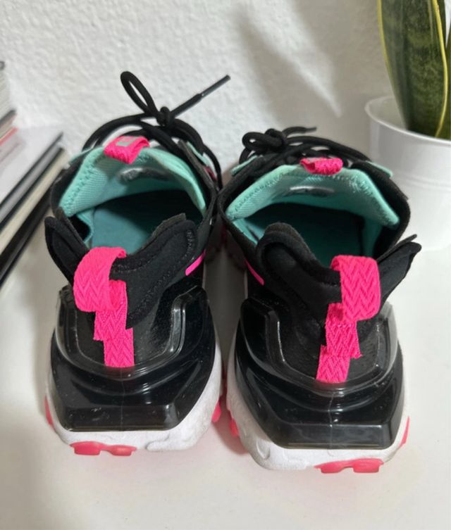 Zapatillas deportivas Nike DIMSix